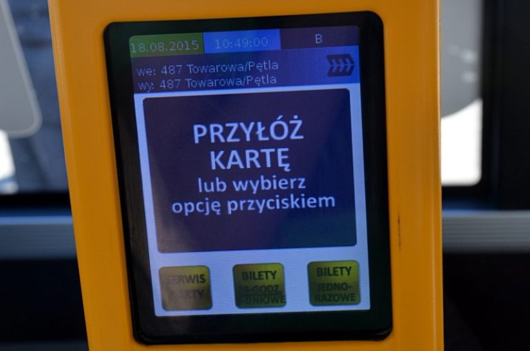 Urządzenie do skanowania kart autobusowych