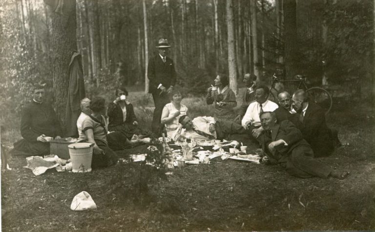 stare zdjęcie pikniku