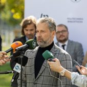 Konferencja odsłonięcie samolotu LIM-5 fot. Piotr Awramiuk-PB-15