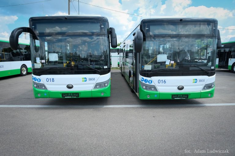 Dwa nowe autobusy