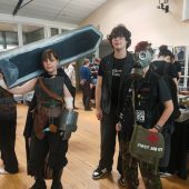 Cosplayowcy w swoich przebraniach w książnicy podlaskiej