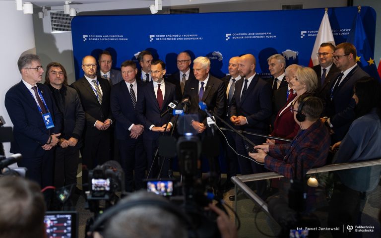 Uczestnicy forum spojnosci ue