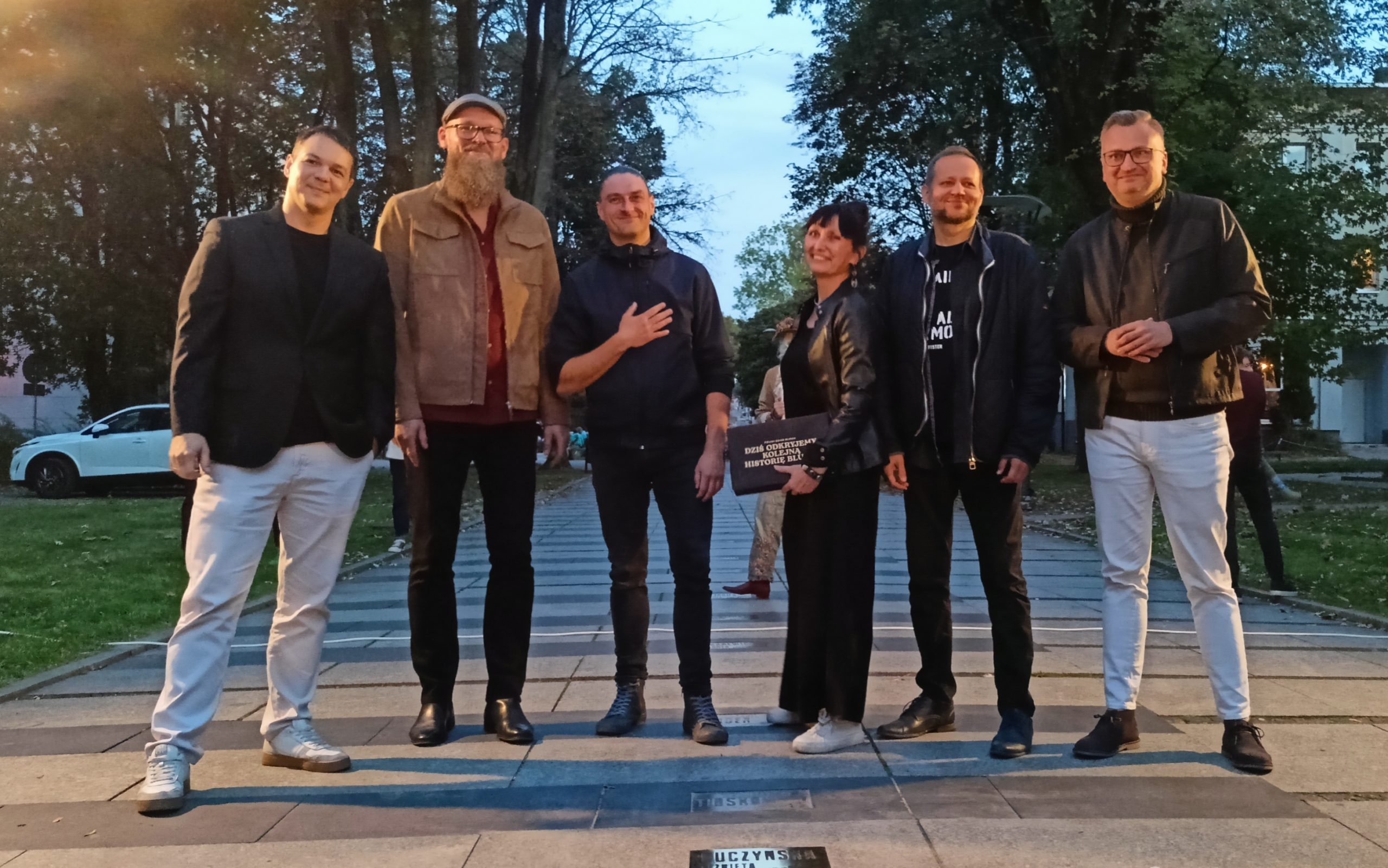 odsloniecie-tablic-w-alei-bluesa-bialystok-2026