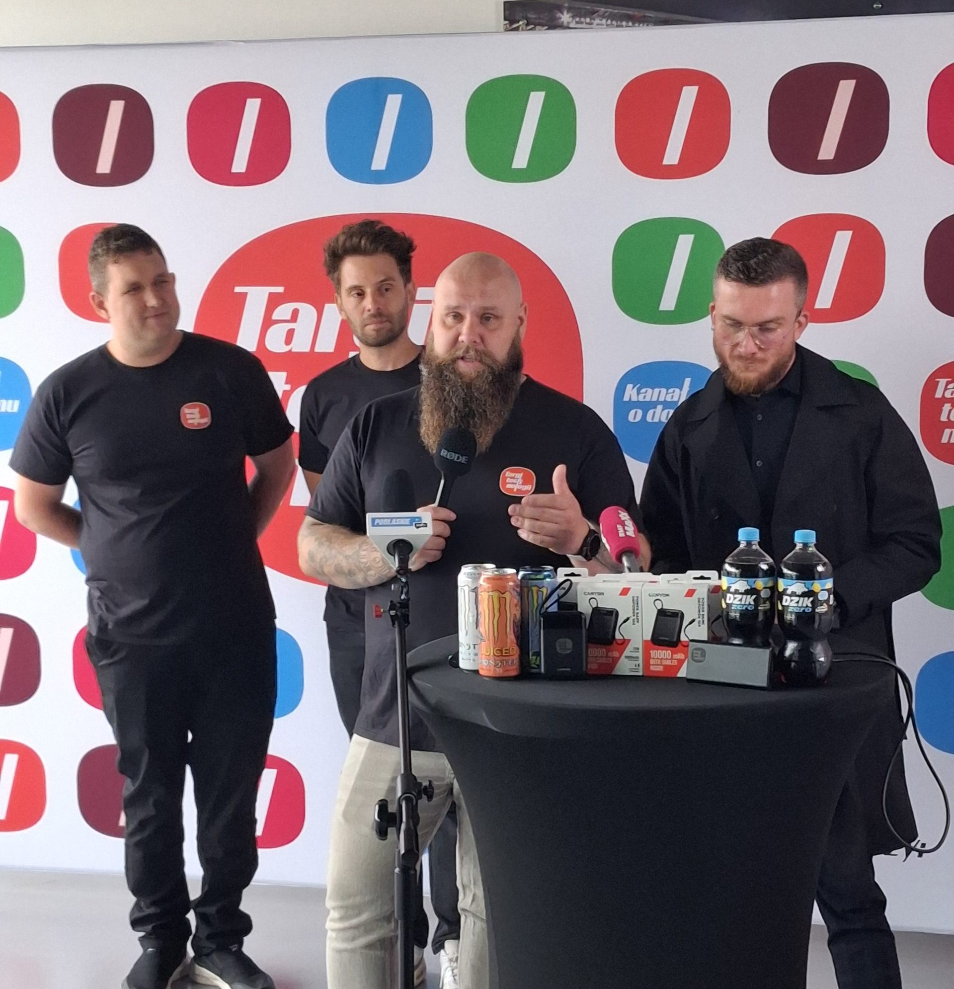 Organizatorzy targów technologii