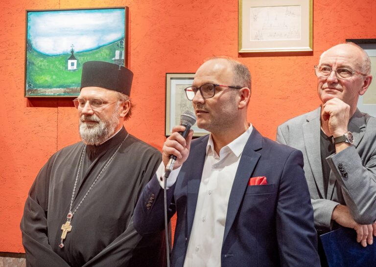 Antosiuk, Pecuszok, Konstantynowicz