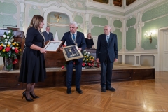 Dr Tadeusz Borowski-Beszta Honorowym Obywatelem Białegostoku, źródło: UM Białystok