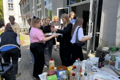 Grill rozgrzany do czerwoności – piknik na Dniu Wydziału Architektury w pełni, fot. A. Jakuć