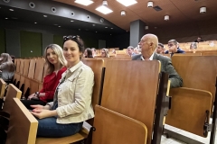 Kadra Wydziału Budownictwa z dziekanem prof. dr. hab. inż. Michałem Bołtrykiem (po praeej)